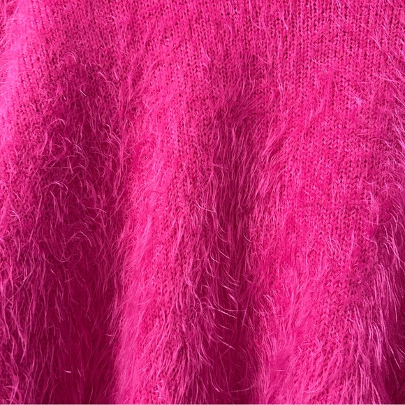 TCEC Brand Hot Pink Fuzzy Sweater - Picture 4 of 6